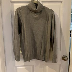 Calvin Klein gray turtleneck. Excellent condition size xl